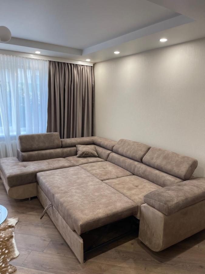 Stradinya Apartment Ventspils Esterno foto